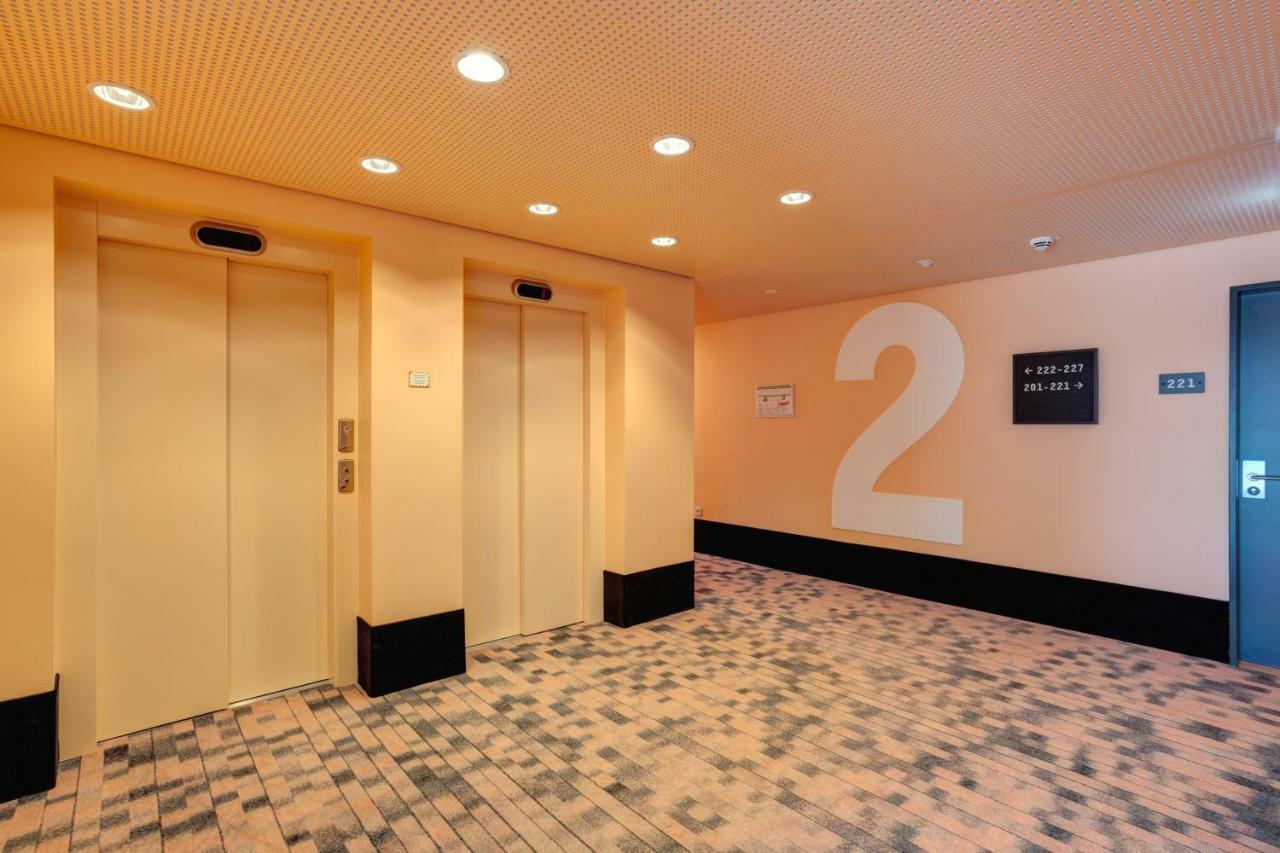 Meininger Hotel Heidelberg Hauptbahnhof Εξωτερικό φωτογραφία