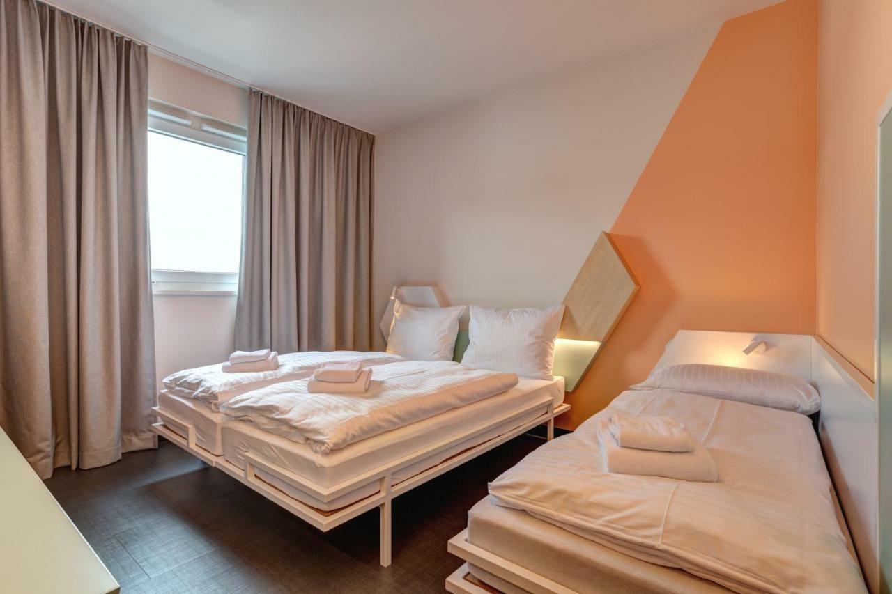 Meininger Hotel Heidelberg Hauptbahnhof Εξωτερικό φωτογραφία
